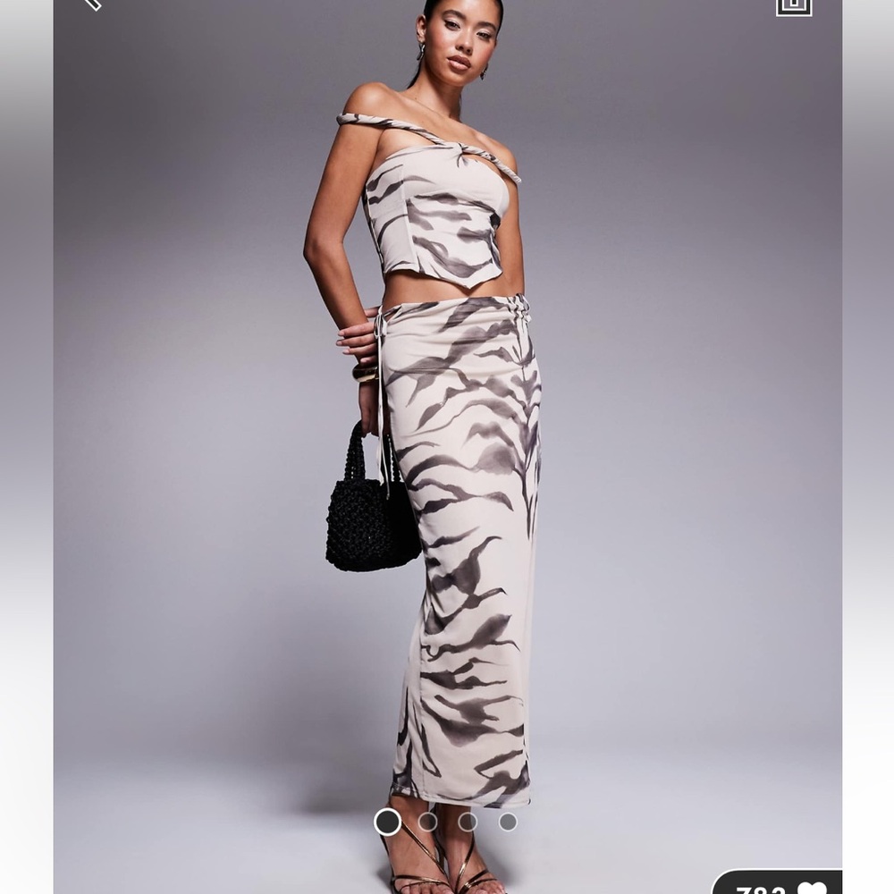 Elegant Zebra Print DRESS
